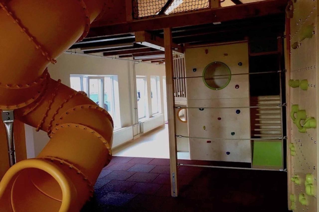 Kinder-Ferienhof Burmann Haundorf エクステリア 写真